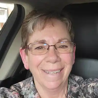 Chiropractic-West-Lafayette-IN-bonnie-sondgeroth-Meet-the-Team